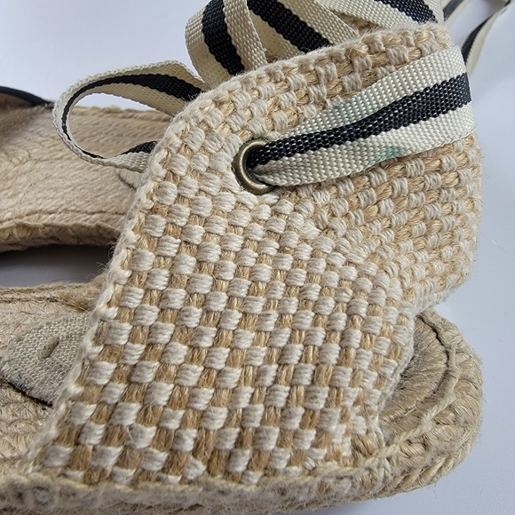 Soludos Classic Canvas Stripe Espadrille Sandals in Black & White, 7 - Picture 10 of 15